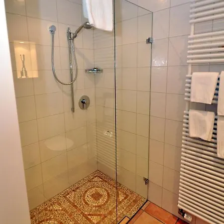 Malerwinkel 4*